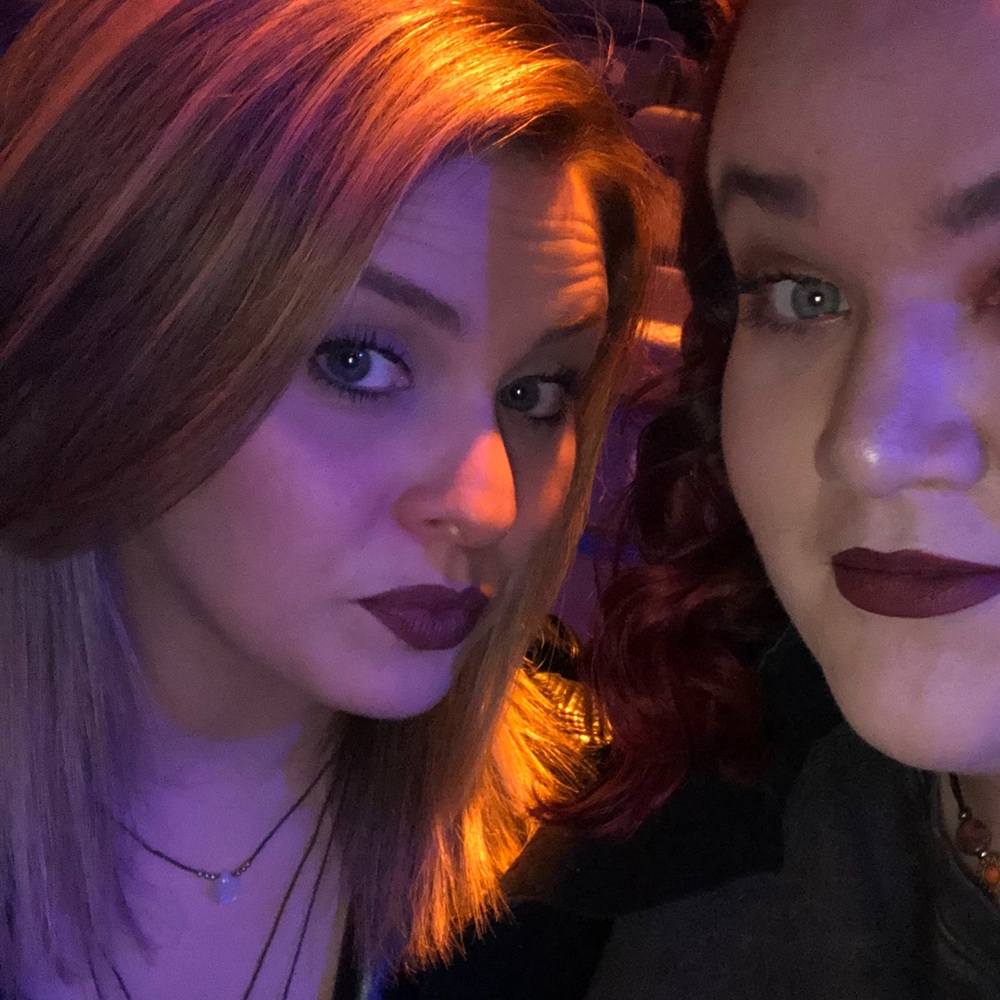 Meet your Posher, Leta